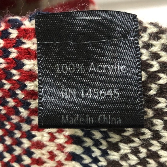 Boho Aztec Red Knit Scarf - Picture 4 of 8